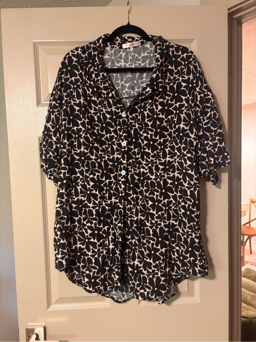 Women’s Black & White Floral Swim Coverup Shirt - Lightweight Button Front